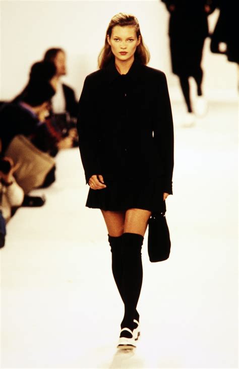 biscast sias|6 sapatos dos anos 90 que são tendência em 2024 .